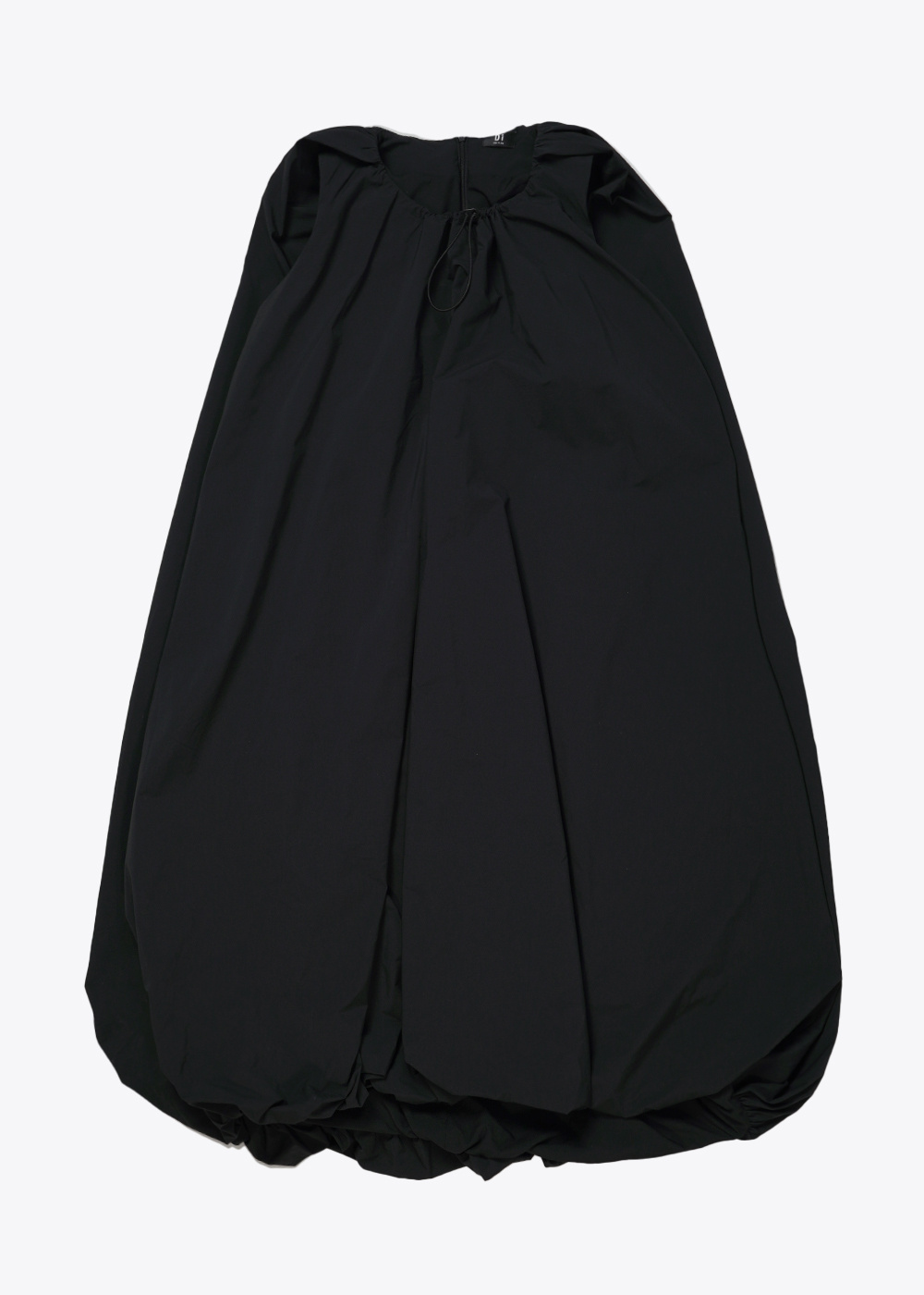 096_long_black_front_2014234026