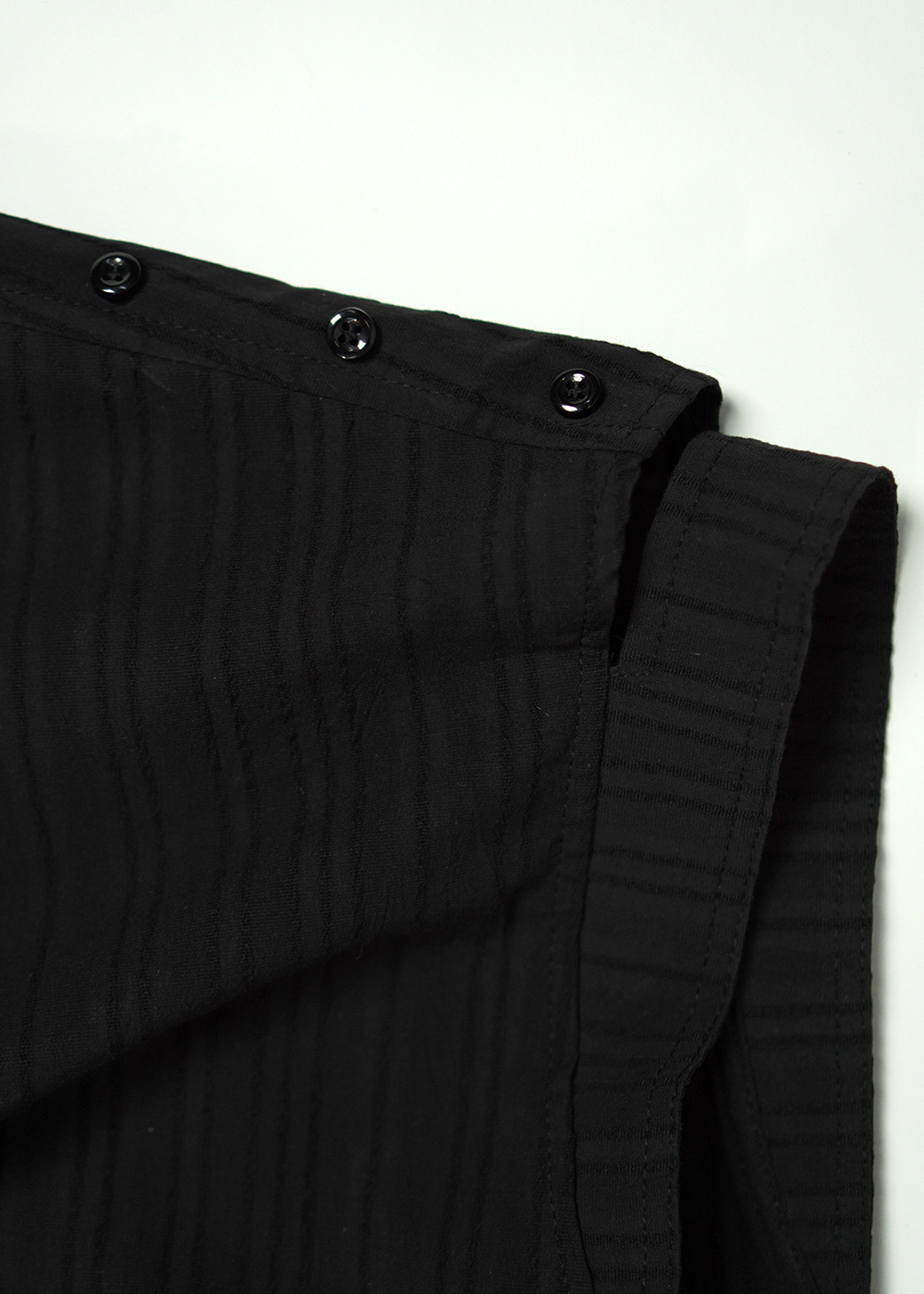 1143_details_1_1285132921