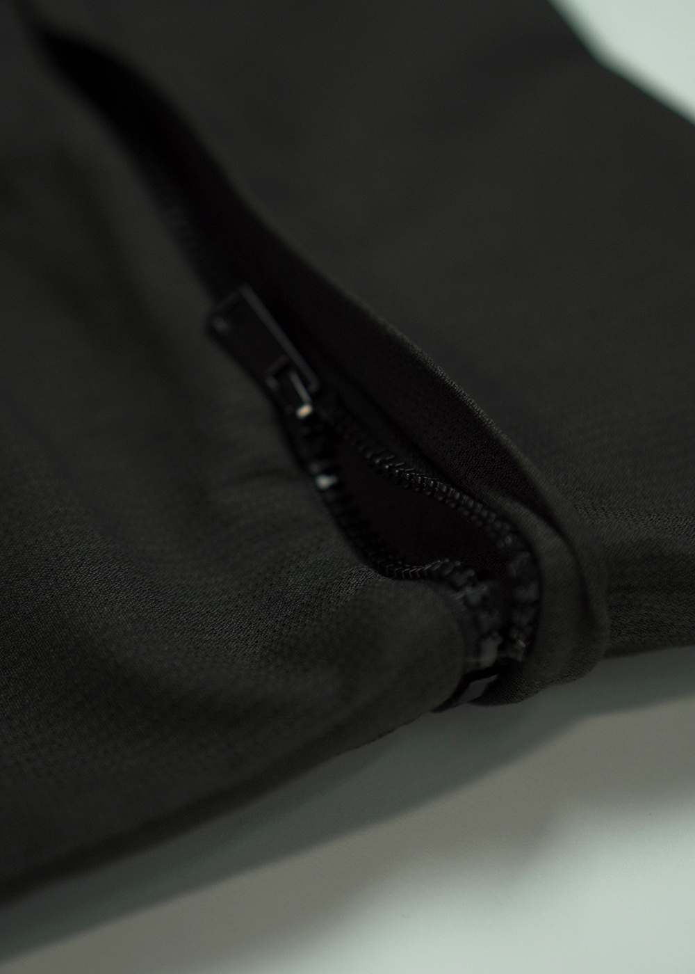 1140_details_3_1295763086