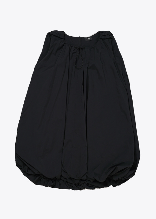 096_short_black_front